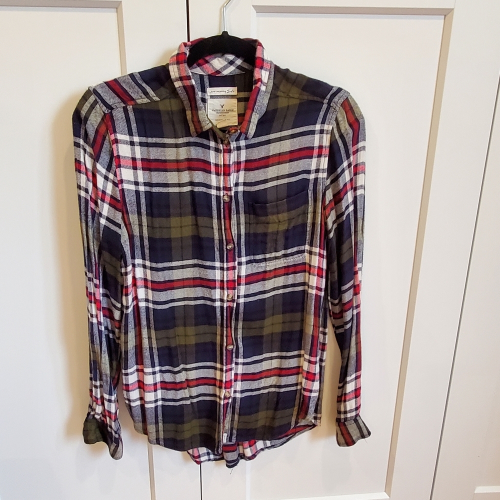 American Eagle Plaid Flannel Button down, size S
